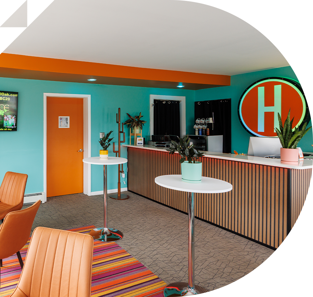 Hotel Royal Oak History