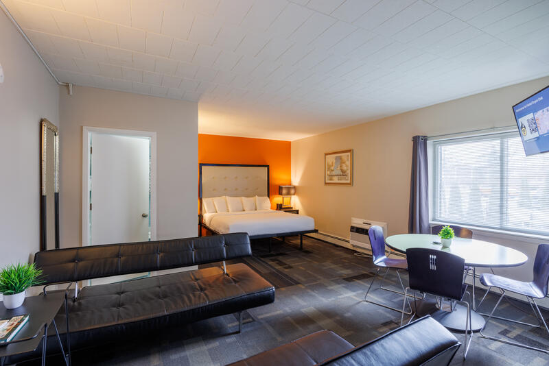 Social Executive King